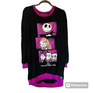 Disney Nightmare Before Christmas Super Soft Swearer Tunic Pajama Lounge Top B2